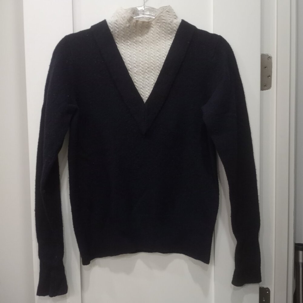 Sandro Women's Cable V Mockneck Sweater Blue/White Size 0